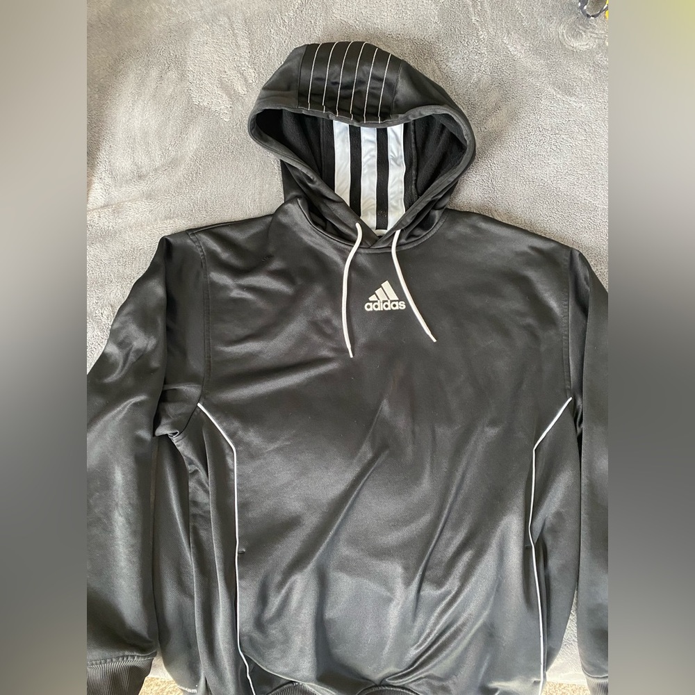 Perfect condition.  Worn once, but it was too small.